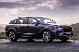 Bentley Bentayga Front Right Three Quarter